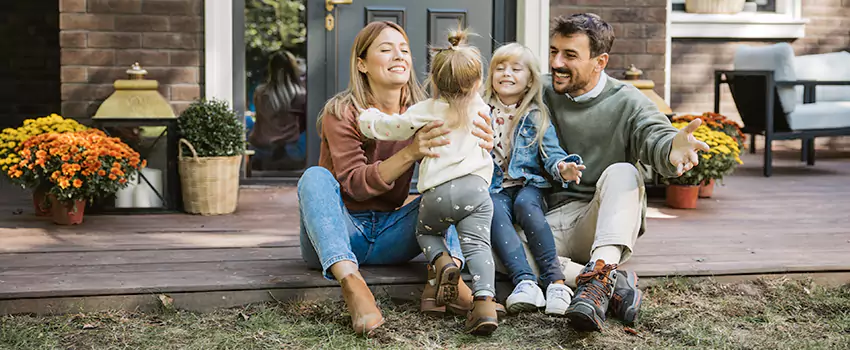 Commercial Flea Treatment for Yard Lawrenceville, GA